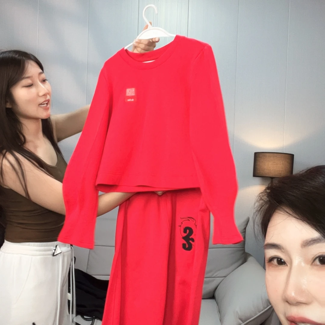 套装中码去拍去拍