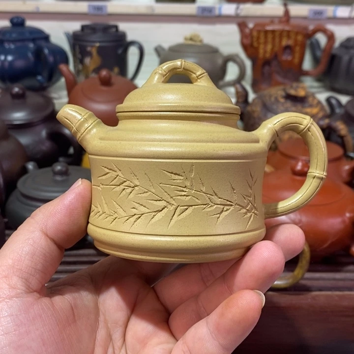 茶壶紫砂，***月精工制作