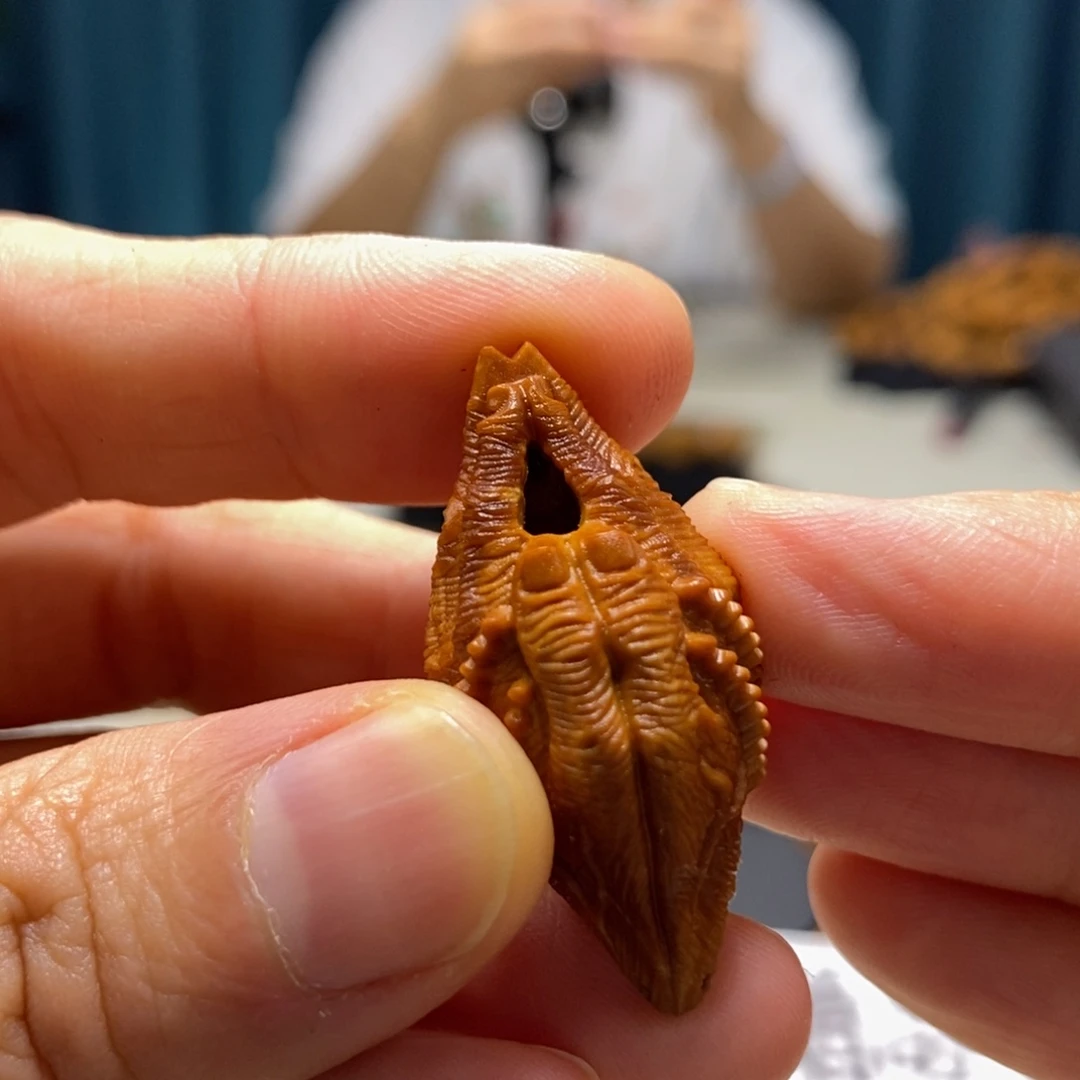 橄榄核吊坠橄榄核