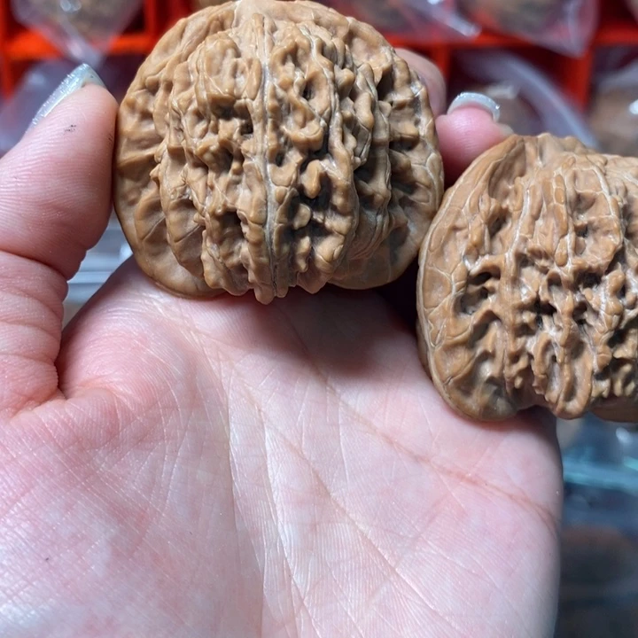 文玩核桃吊坠四座楼90