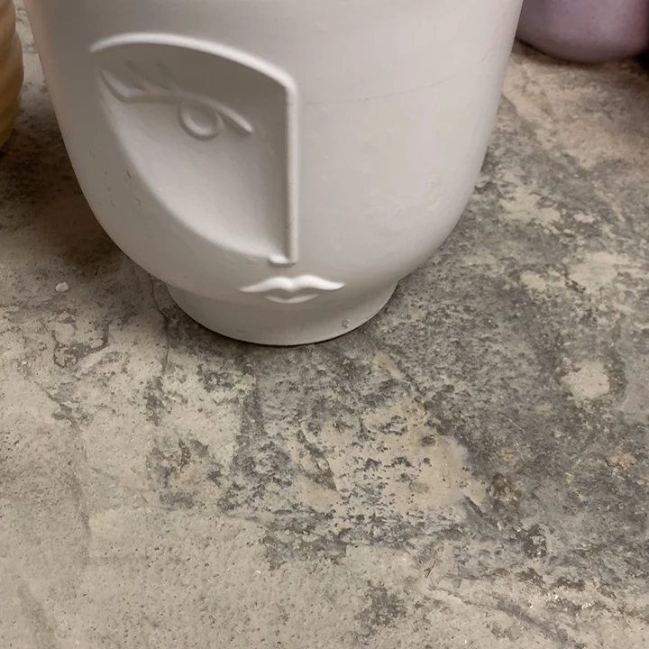 M**J口22高23微瑕花盆默认打孔