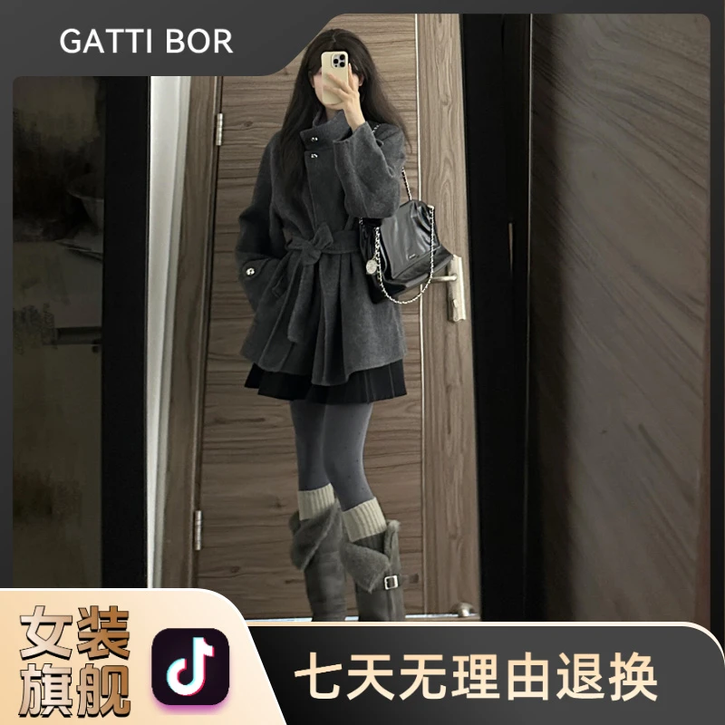 高级感立领厚毛呢外套女秋冬季2025新款巨好看收腰中长款呢子大衣