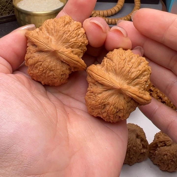 文玩核桃把件静37血麒麟