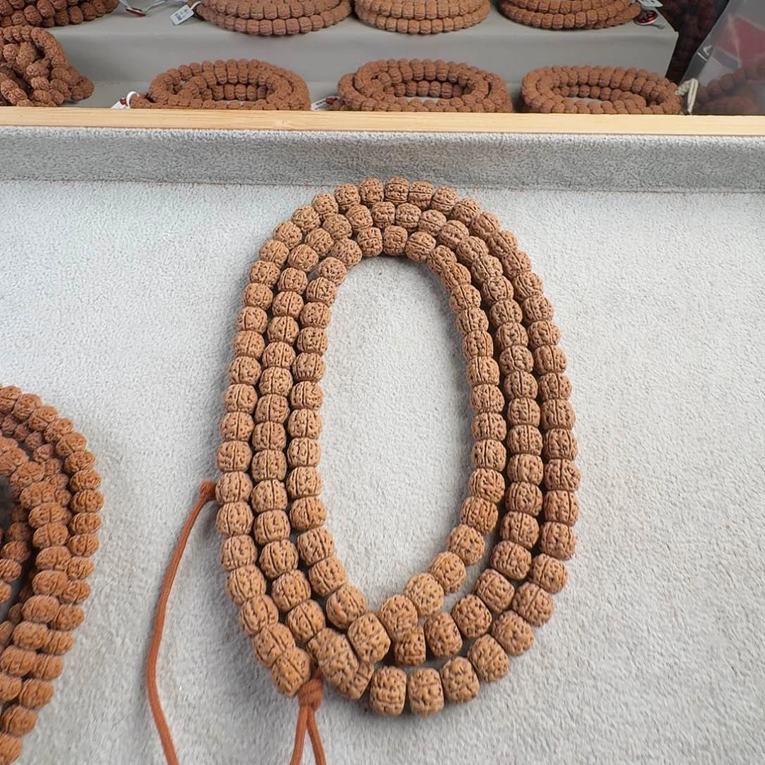 金刚菩提吊坠潜水艇