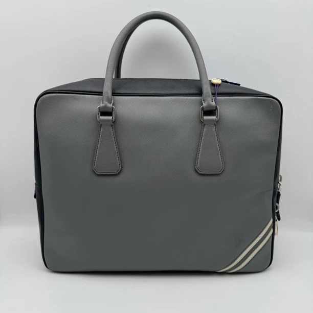 95新 Prada/普拉达 97新大象灰拼色手提公文包/限量男士2744