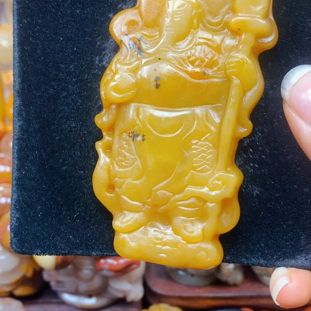 未镶嵌石英质玉（黄龙玉）吊坠(不含链)