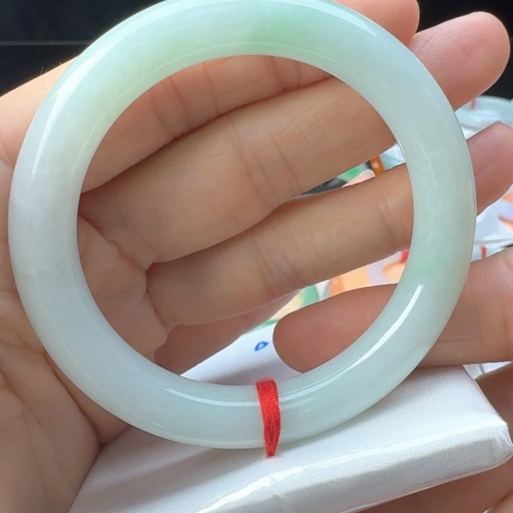 翡翠未镶嵌手镯翡翠手镯