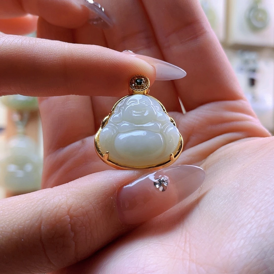 和田玉吊坠(赠链)银S925镀金镶嵌难**