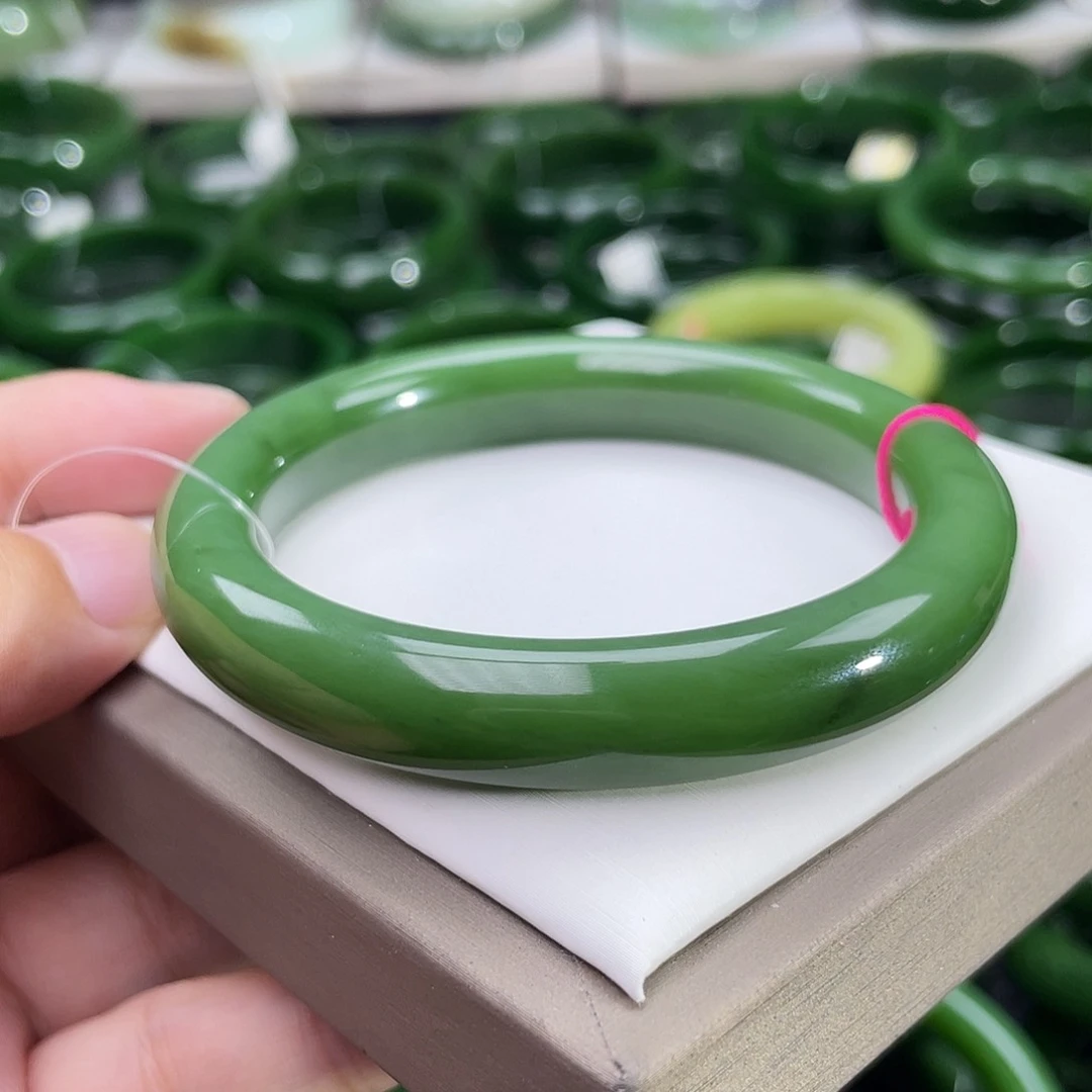 和田玉（碧玉）手镯未镶嵌