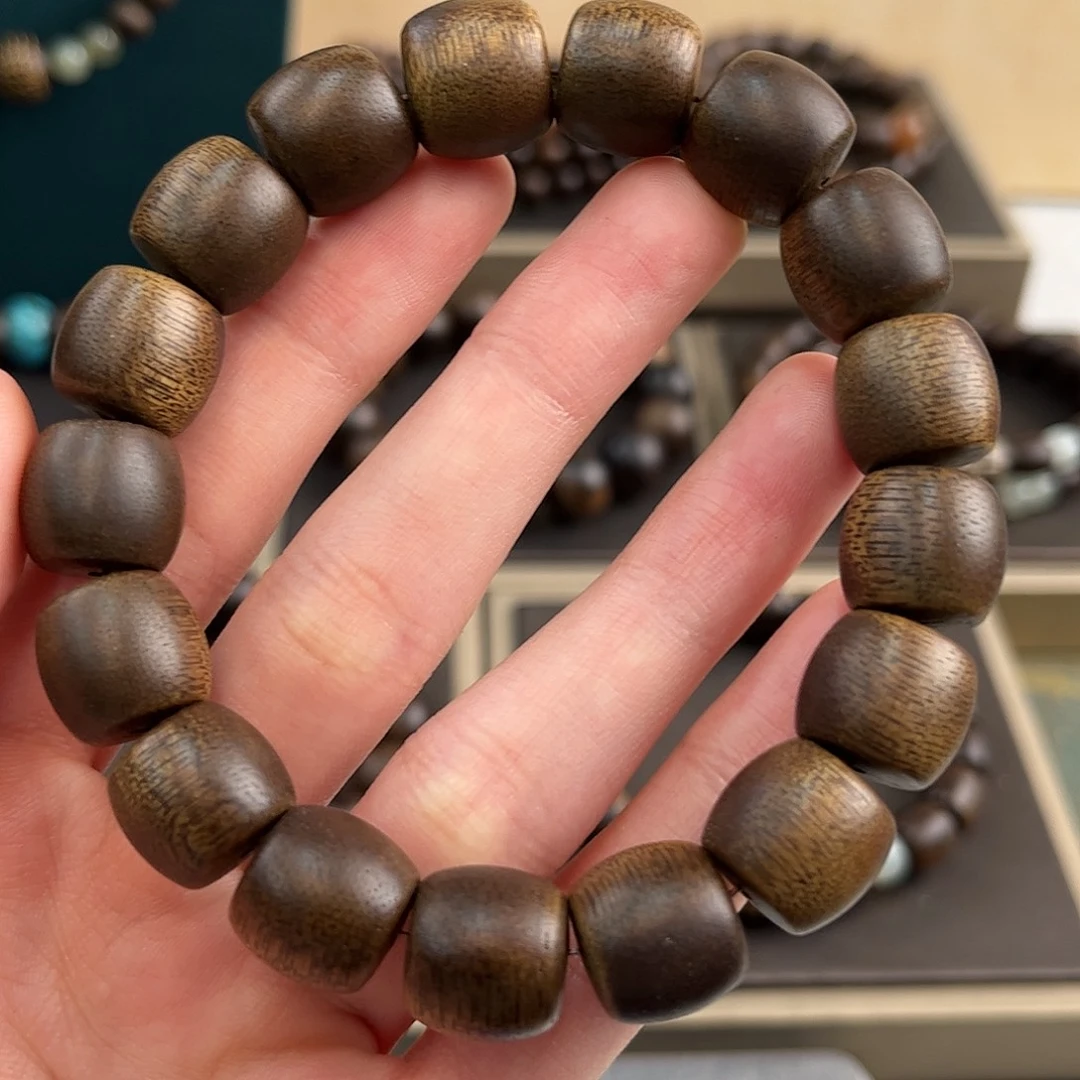 沉香沉香碎屑12mm海南莺歌绿奇楠沉水级