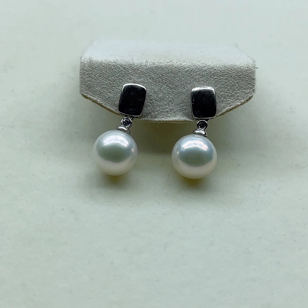 银S925镶嵌耳饰淡水珍珠