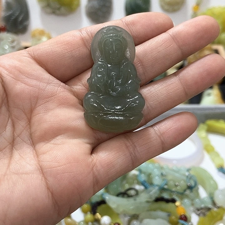 和田玉未镶嵌颈饰挂件