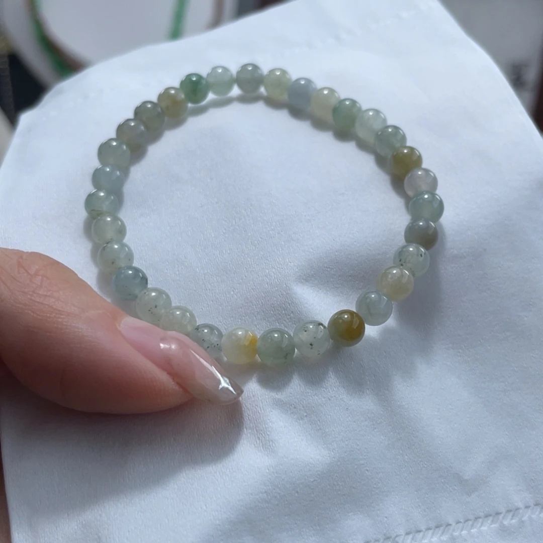 翡翠未镶嵌颈饰卡5.5