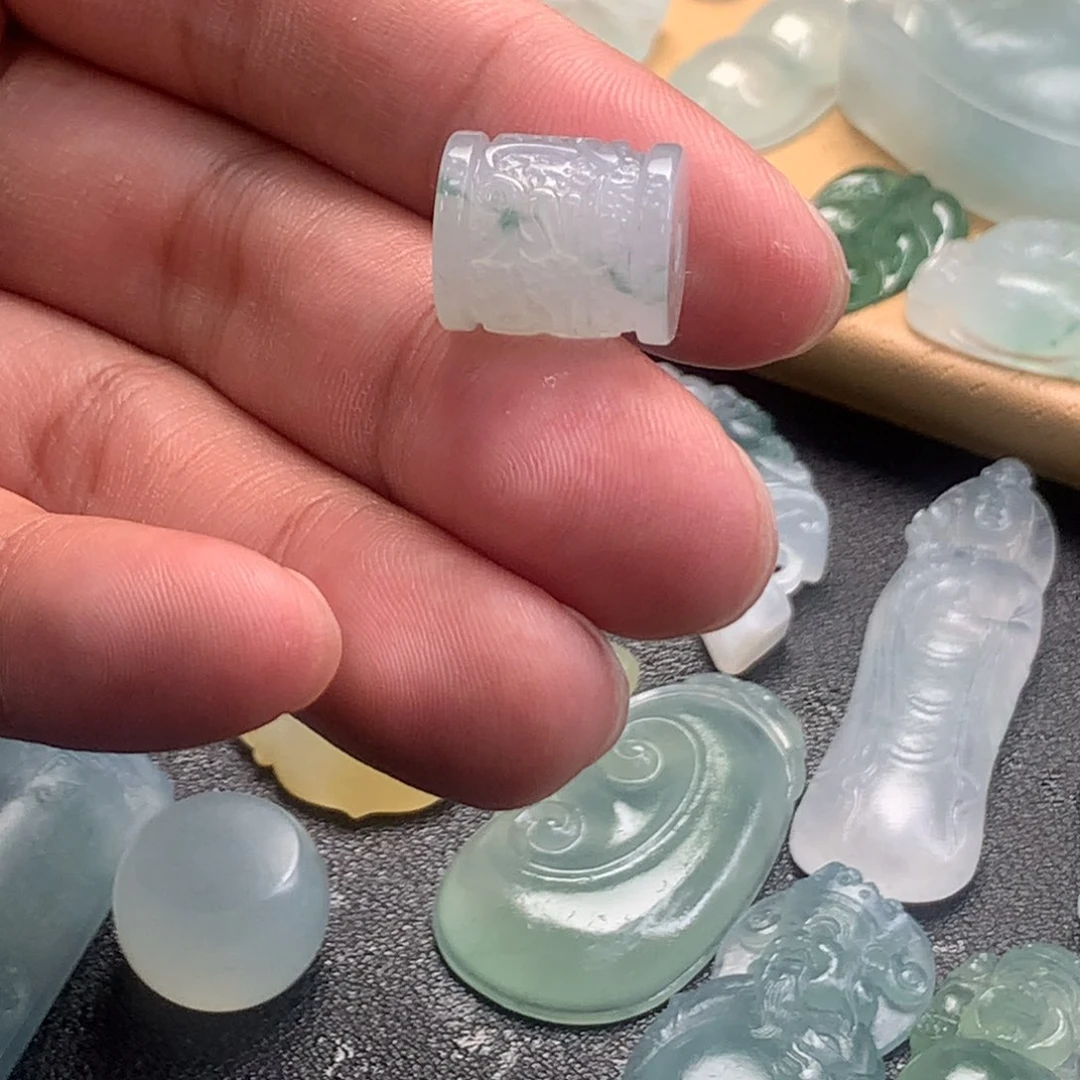 颈饰未镶嵌翡翠桶珠