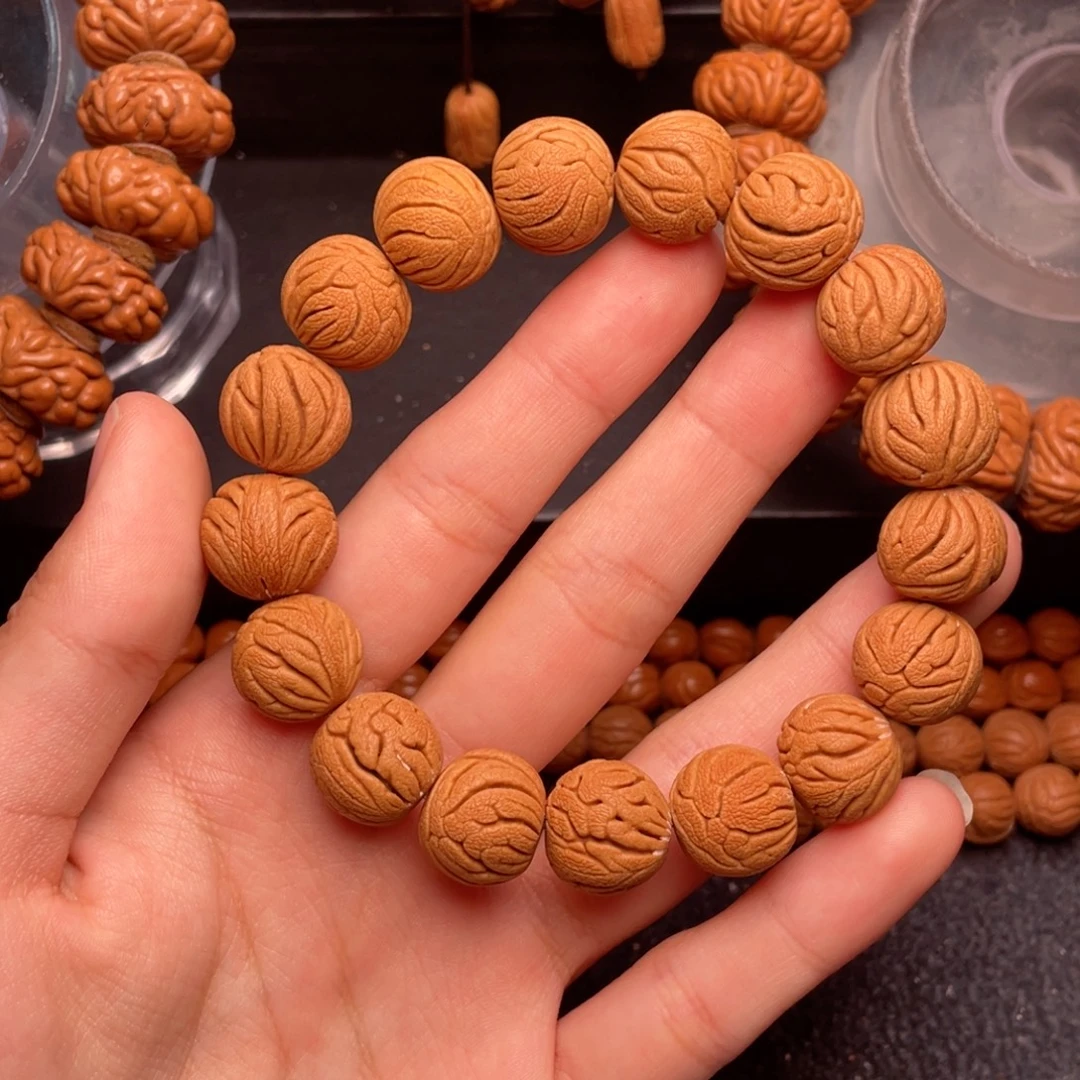 吊坠桃核秦岭核桃地球仪