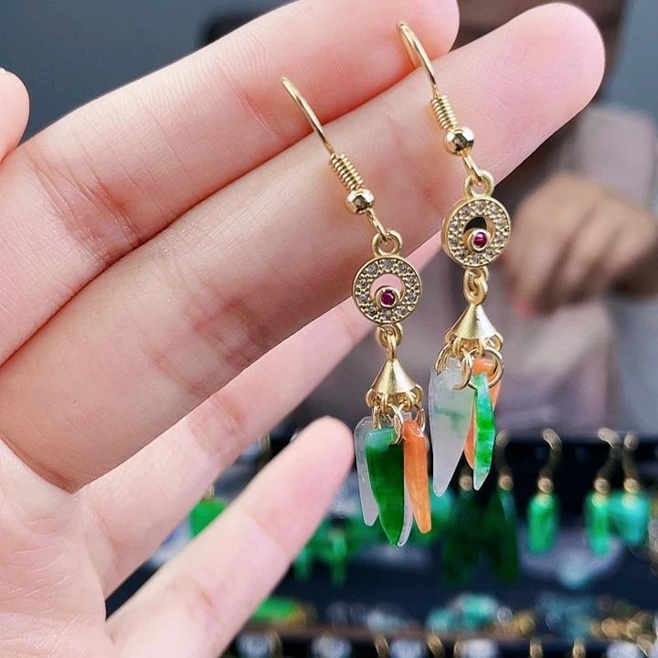 翡翠耳饰未镶嵌饰品