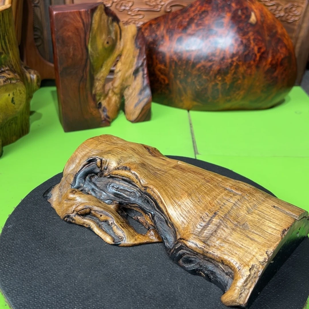 轻***云大果紫檀（缅甸花梨）