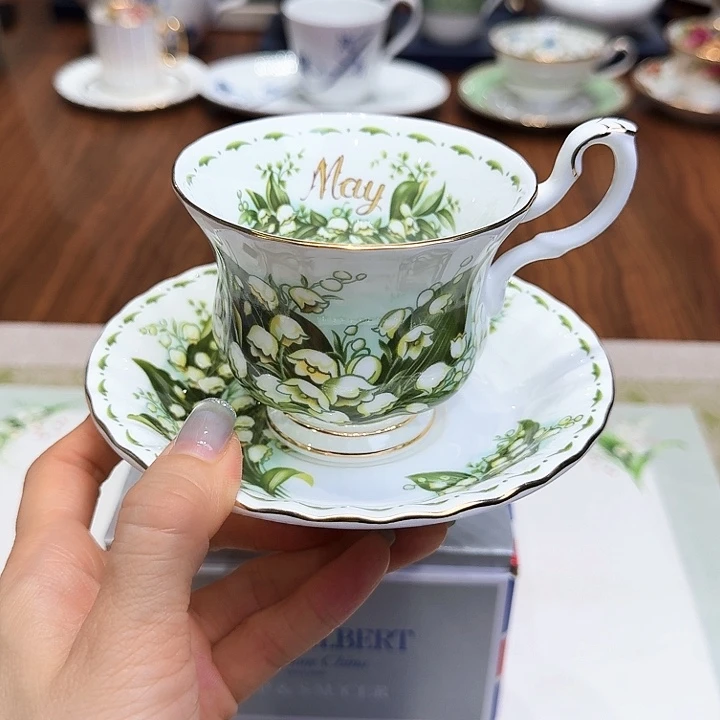 瓷片杯子杯子杯子水杯杯子水杯