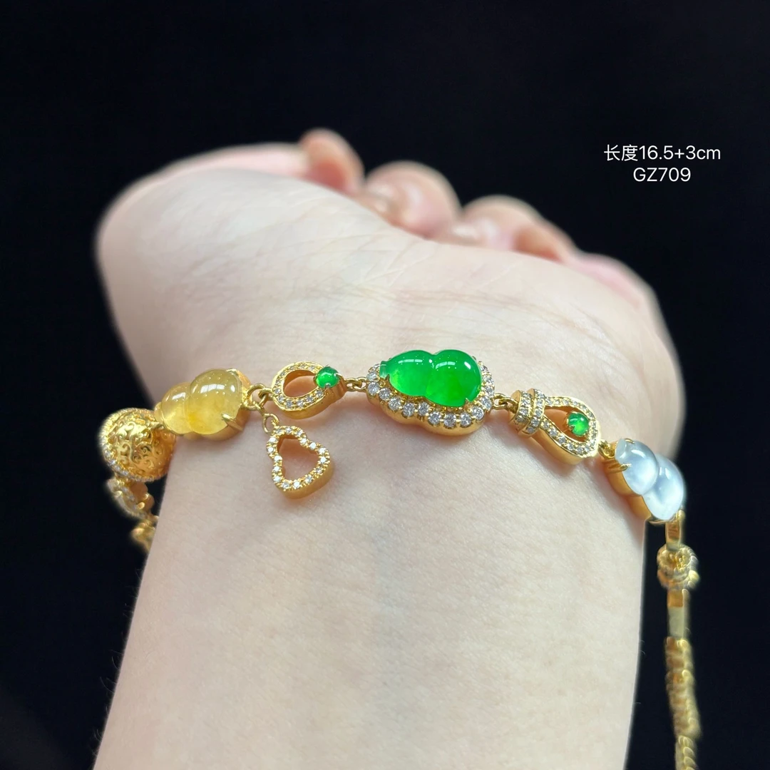 《缅甸珠宝严选》缅甸翡翠冰三彩葫芦设计款手链（下单质询客服）GZ