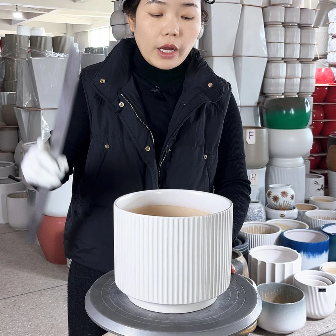 陶瓷口径20-16。亚白