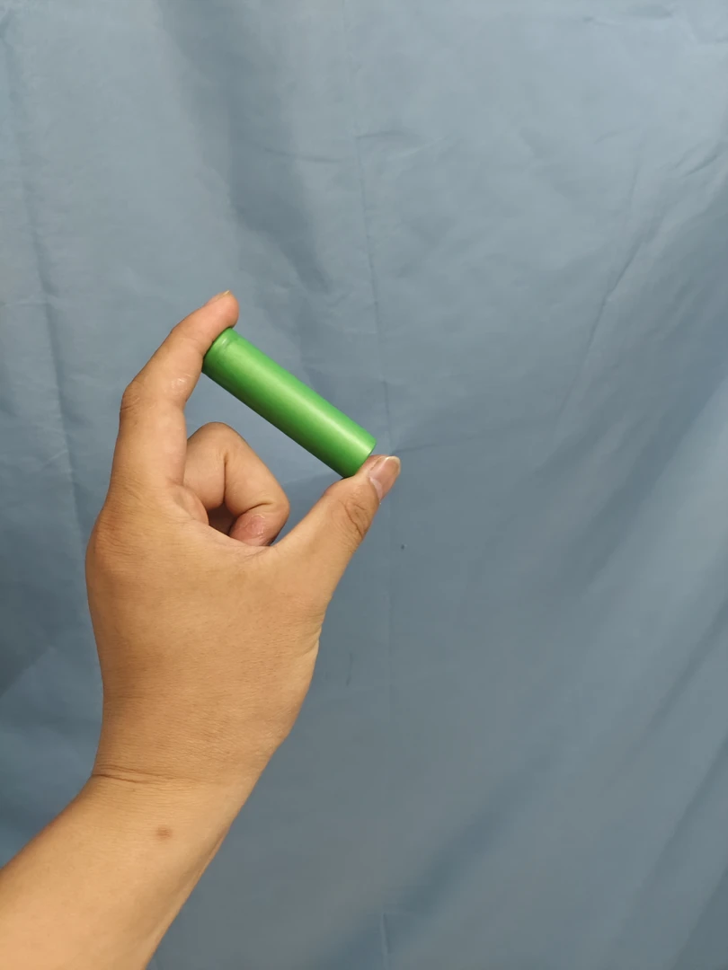 2500毫安18650动力电芯(9颗)