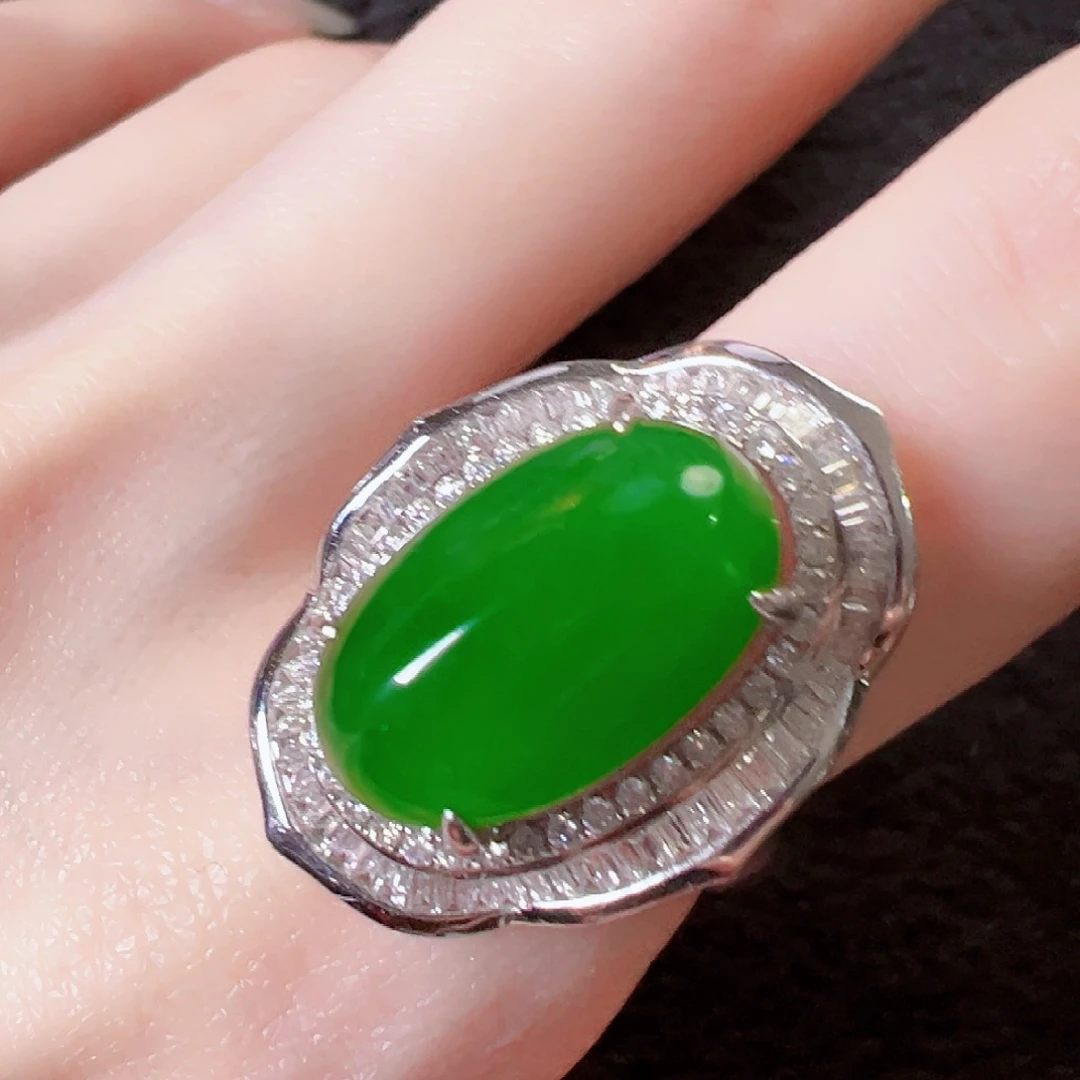 翡翠18K金镶嵌戒指签收后24小时鉴赏期，过时不退