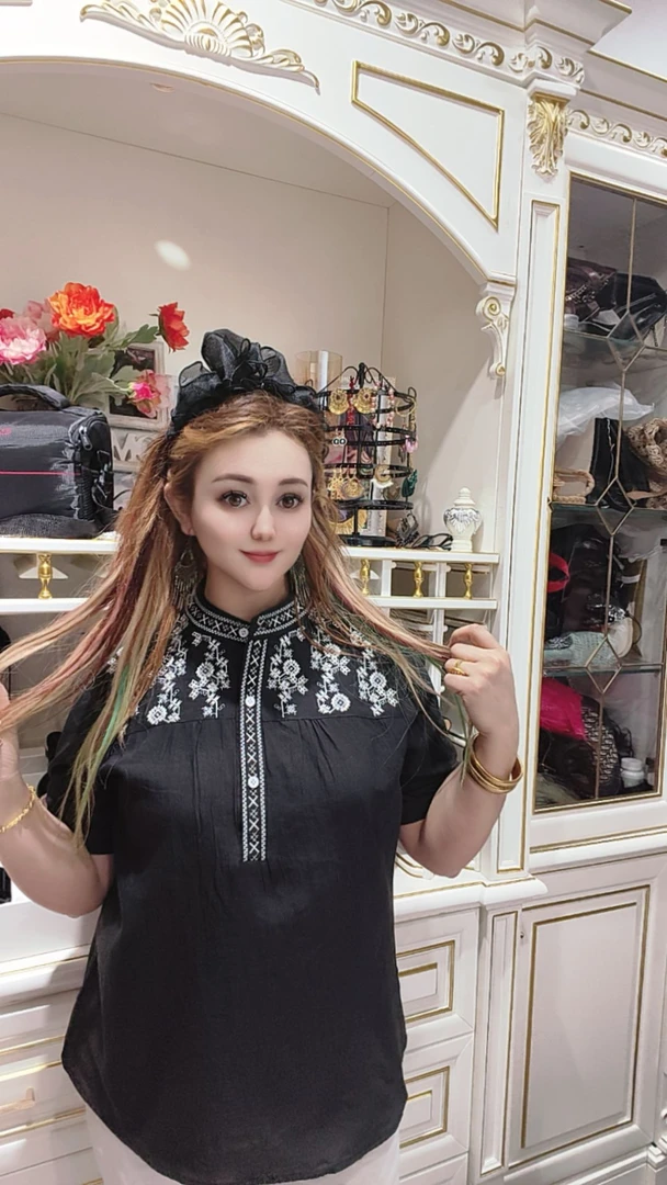 好看体恤我喜欢嘻嘻