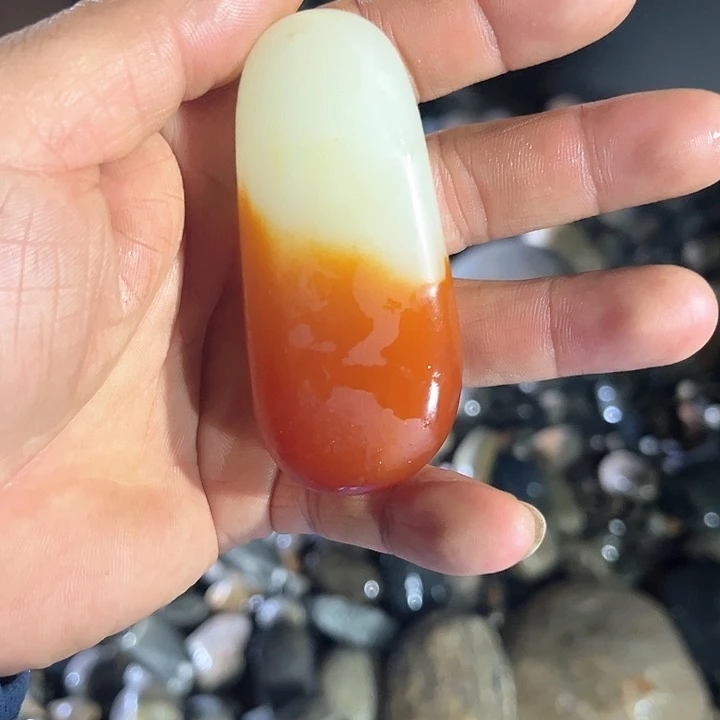 未镶嵌和田玉（糖玉）挂件