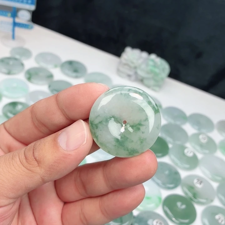 翡翠未镶嵌颈饰缅甸天然A货翡翠34.7-7.2