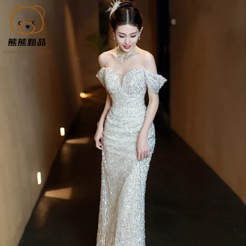 法式鱼尾轻婚纱新款新娘小个子一字肩大码简约亮片出门礼服女jz