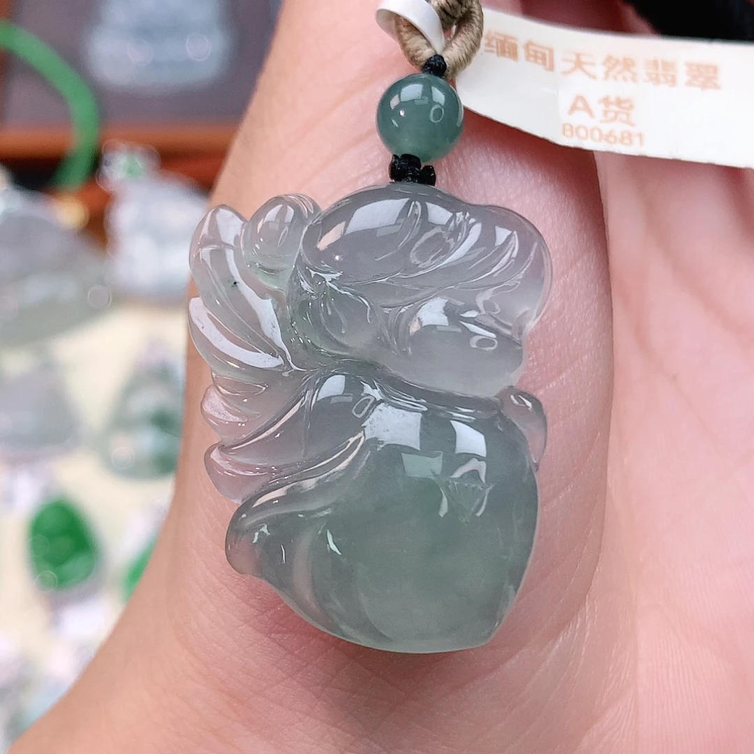 颈饰未镶嵌翡翠仙子