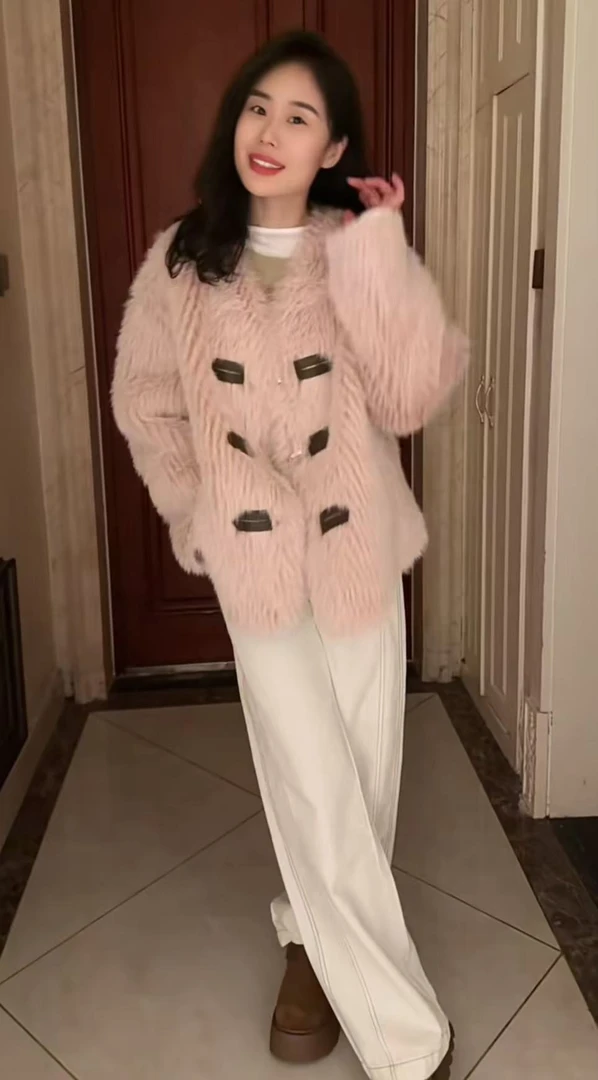 Miss Huo 皮扣毛毛外套 A 粉色 8936