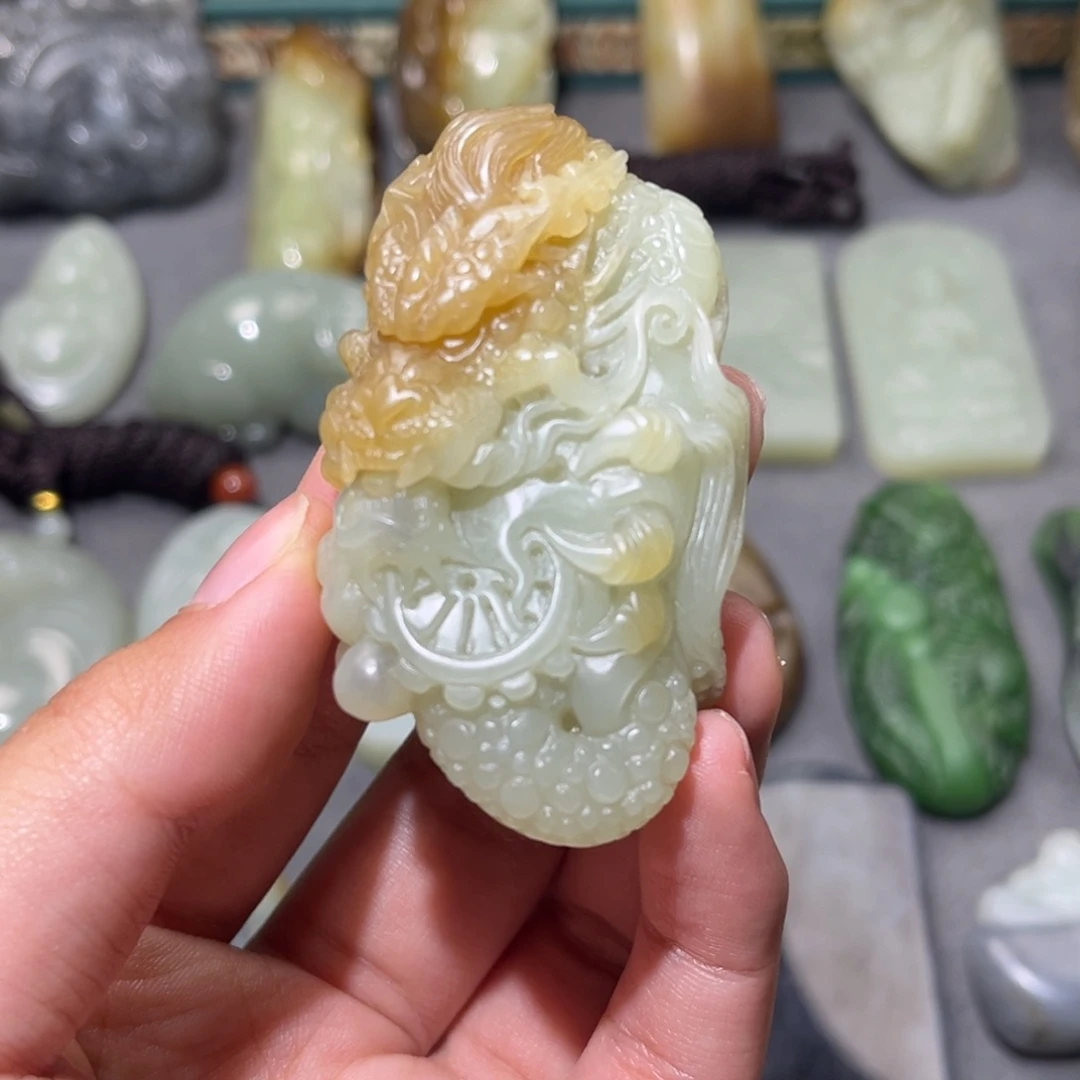 和田玉把件未镶嵌