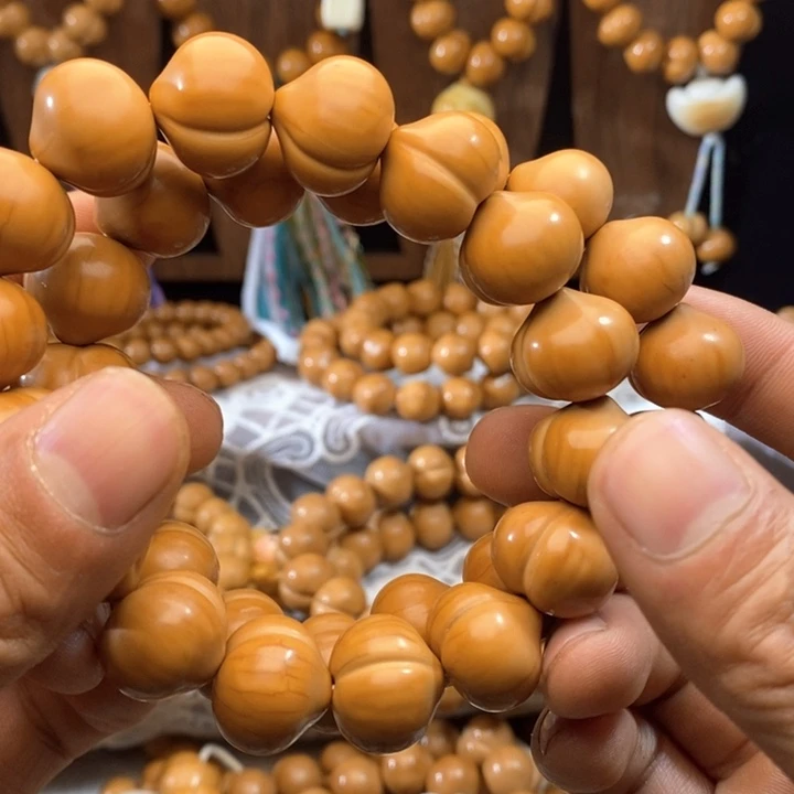 吊坠猴头核桃猴头核桃瑕疵