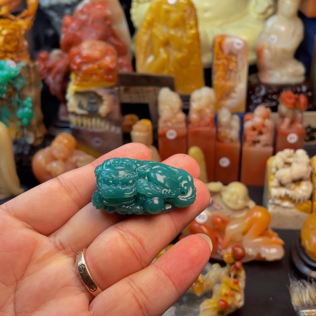 有机玻璃精品古兽