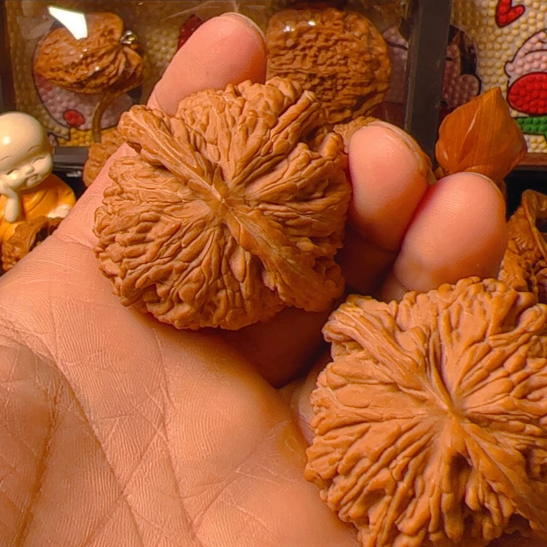 把件文玩核桃浮****）四座楼47