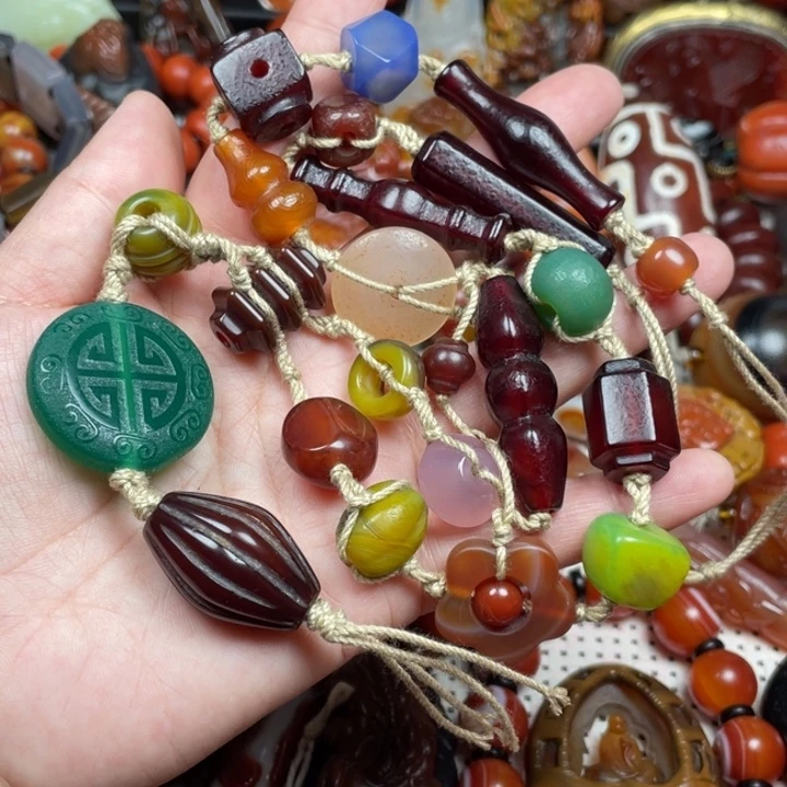 玛瑙/玉髓未镶嵌颈饰