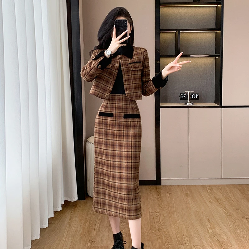 秋冬夹棉格子复古毛呢小香风气质短外套显瘦修身半身长裙两件套装