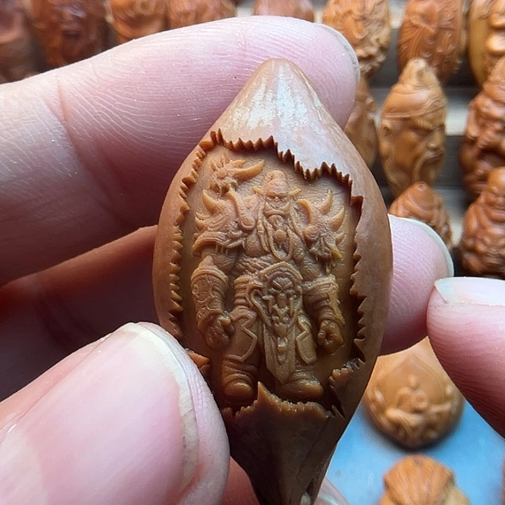 吊坠橄榄核20尺寸的