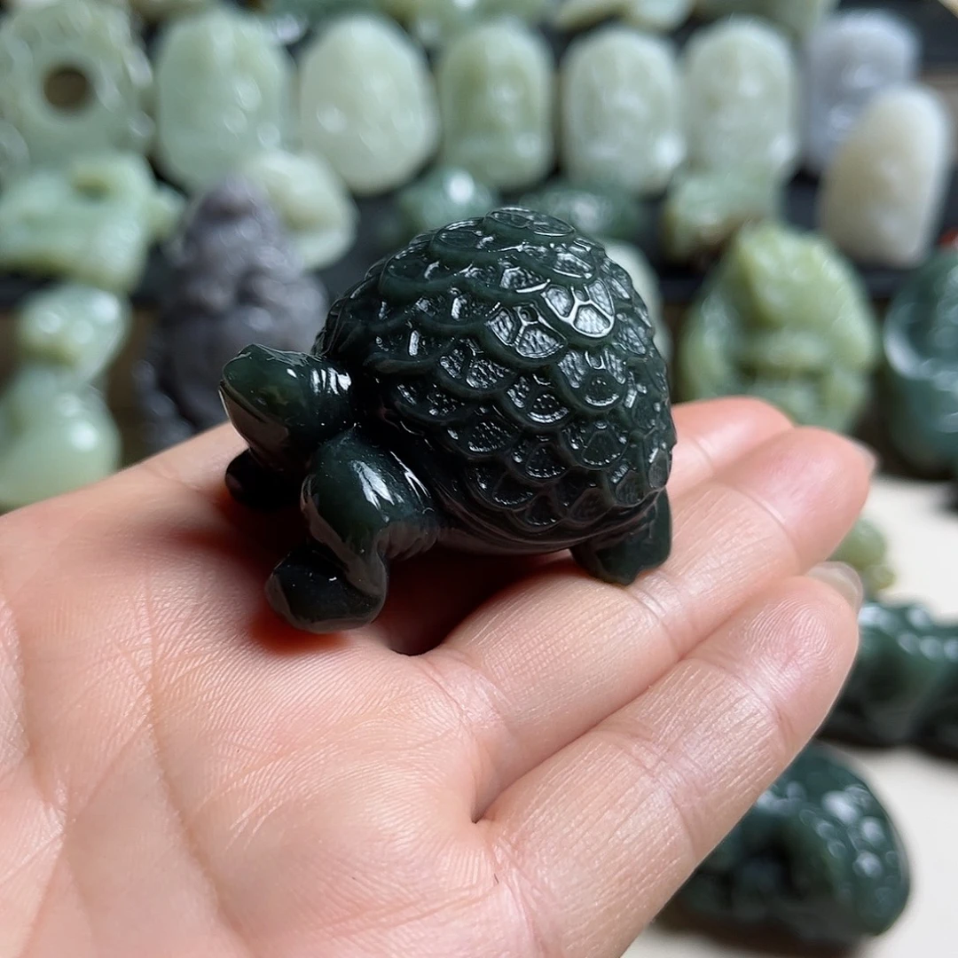 未镶嵌和田玉把件