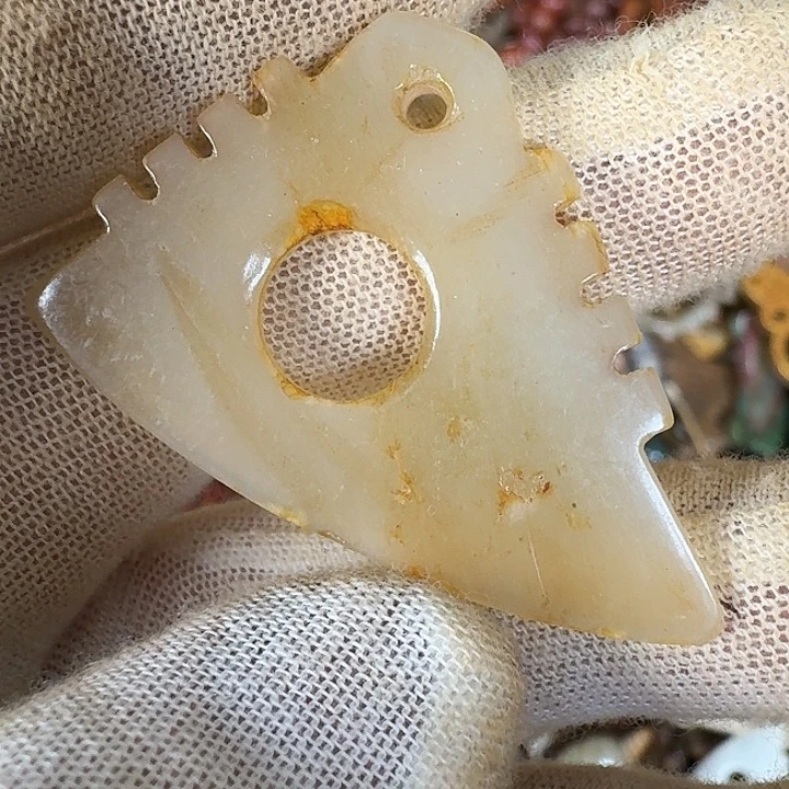 未镶嵌和田玉挂件