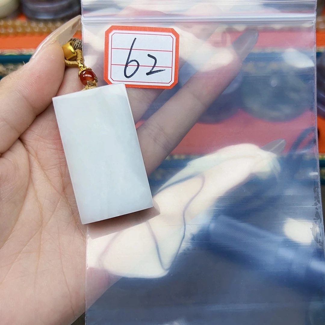 和田玉未镶嵌珠宝半成品