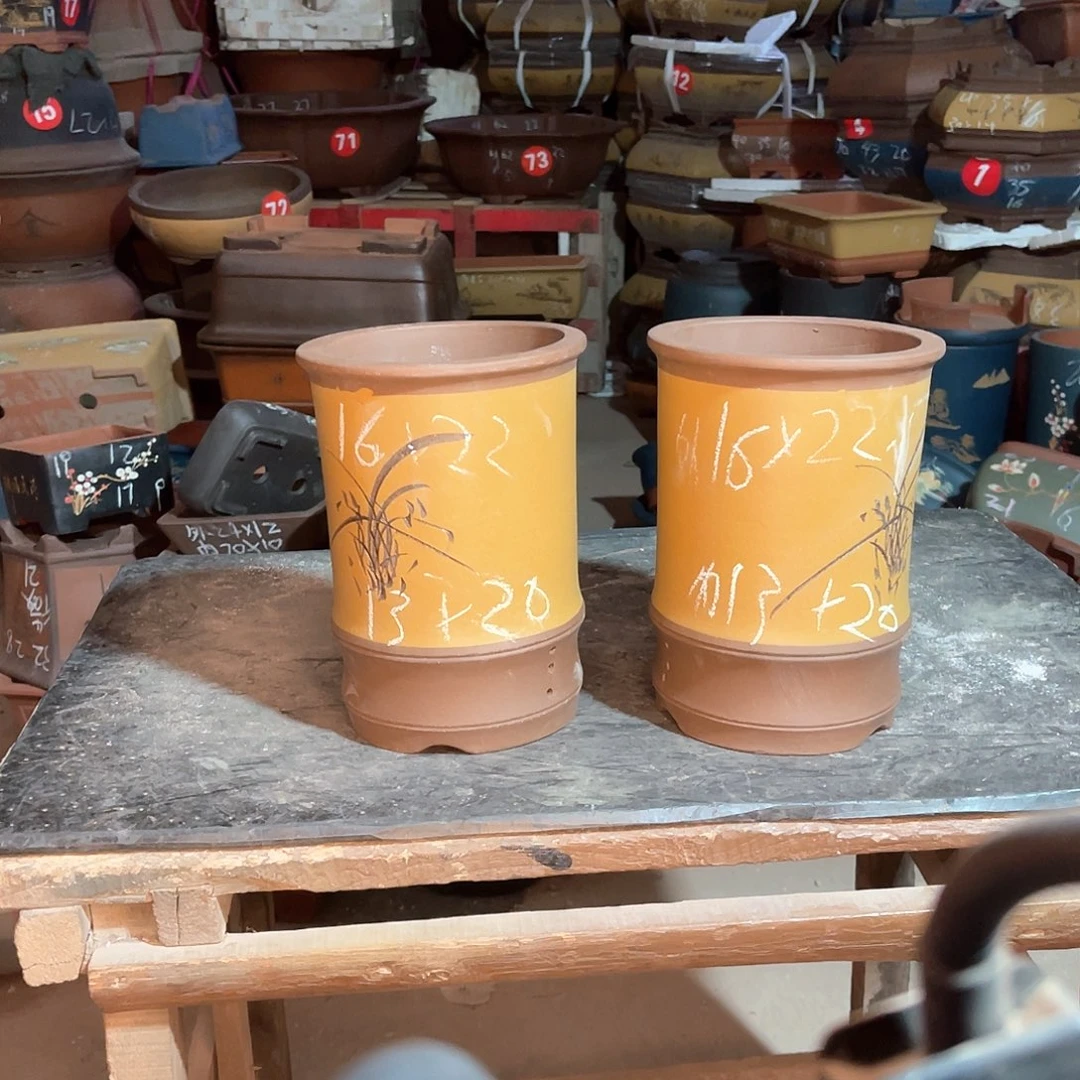 紫砂花盆竹节盆两个