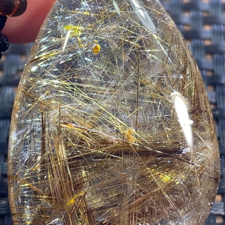 水晶颈饰未镶嵌高*欽