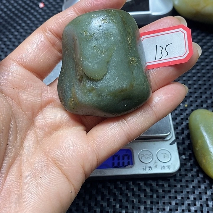 和田玉未镶嵌珠宝奇石135