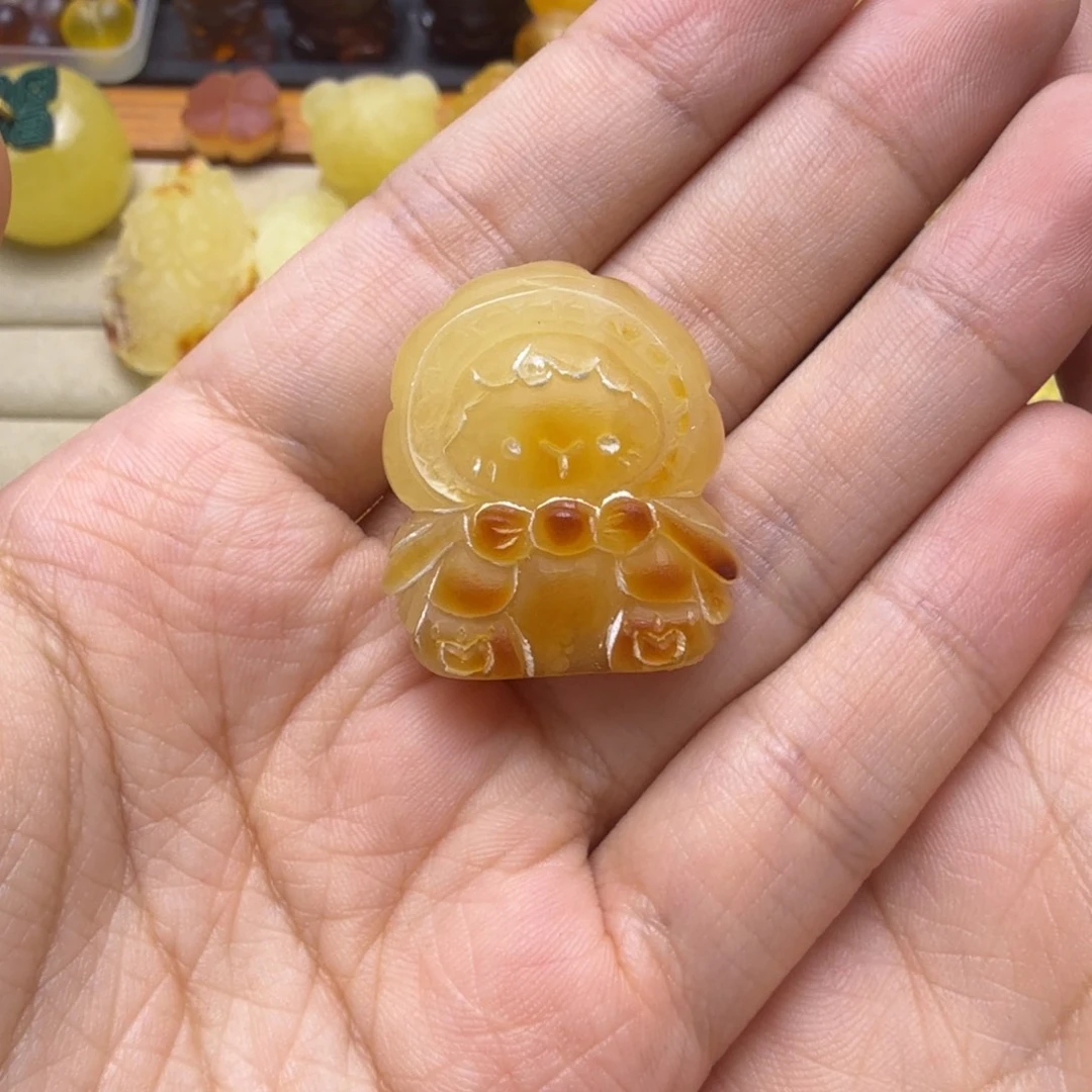 蜜蜡未镶嵌珠宝奇石