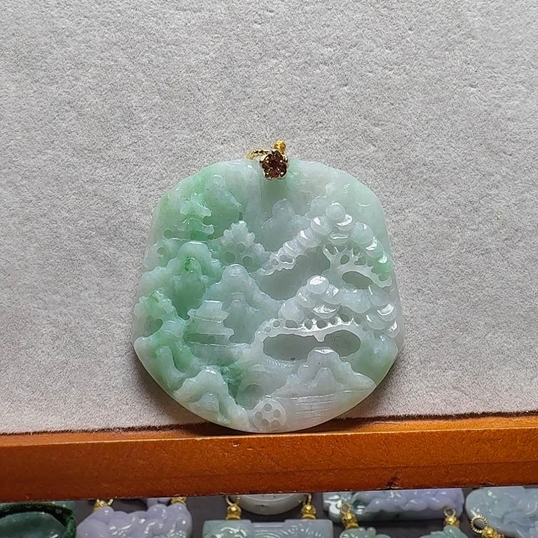 吊坠(赠链)未镶嵌翡翠