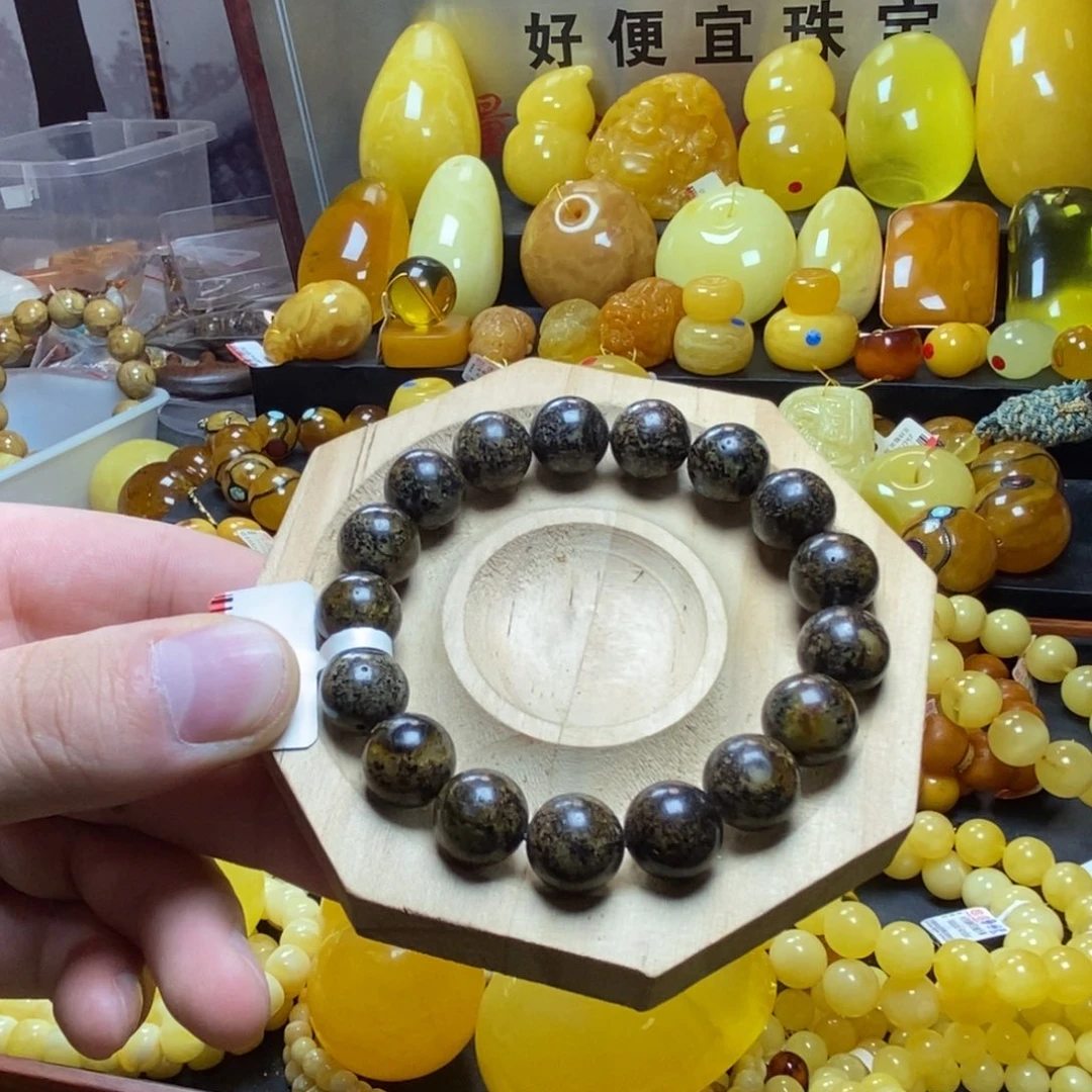 裸石琥珀未镶嵌蜜蜡