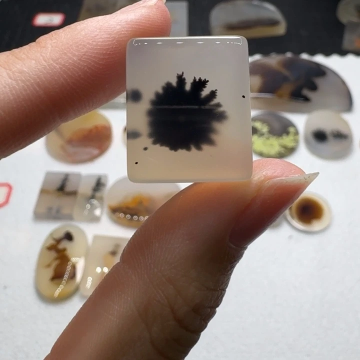 玛瑙/玉髓未镶嵌摆件