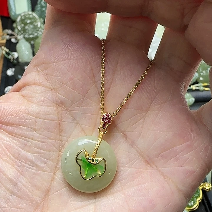 颈饰银S925镶嵌和田玉